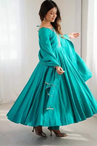 Heavy pure roman chanderi silk  fully pair anarkali ,pant with dupatta