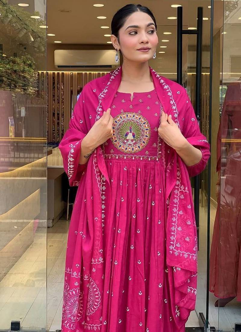 Pink Rayon Embroidered Salwar Kameez