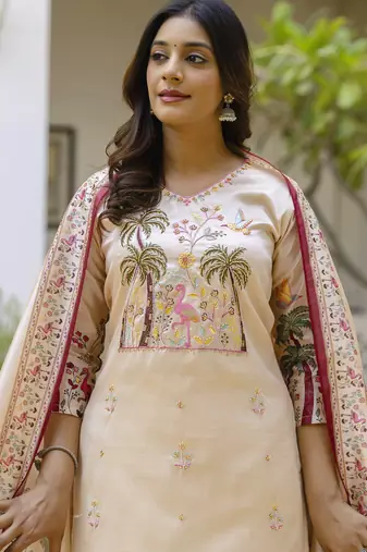 Cream women kurta pant dupatta set