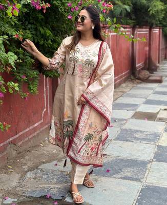 Cream women kurta pant dupatta set 1