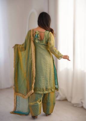 green ready-made fendy kurta set with diamond work & lace kurta sarara & dupatta 2