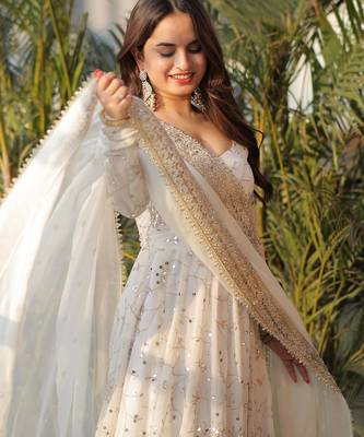 Georgette white embroidered anarkali set 3