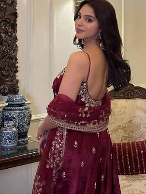 Maroon silk blend embroidered suit 3