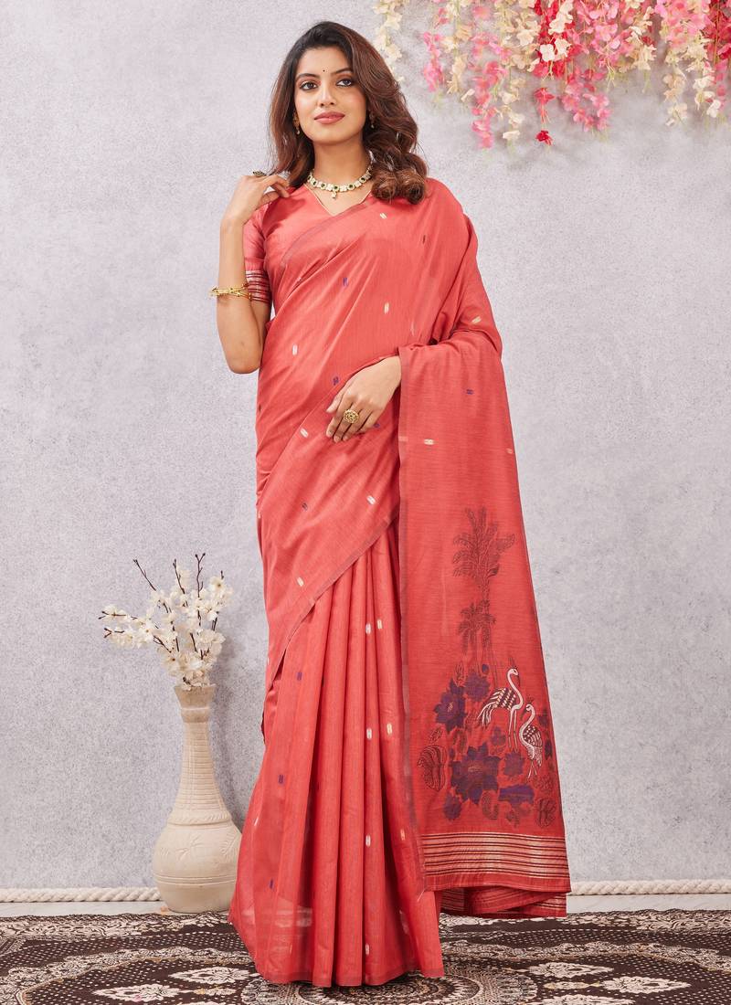 gajri lillen jacuard work designer party wear saree with unstitched blouse piece