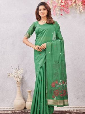 gajri lillen jacuard work designer party wear saree with unstitched blouse piece 1