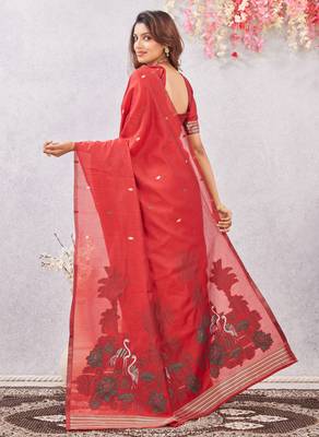 red lillen jacuard work designer party wear saree with unstitched blouse piece 3