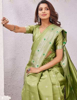 parrot green art silk jacuard work designer party wear saree with unstitched blouse piece 5