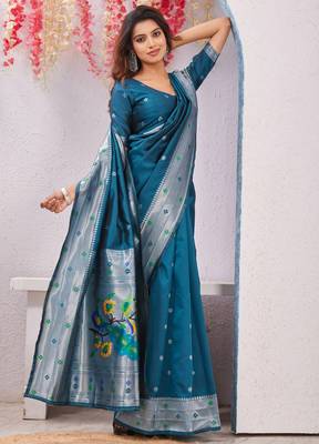 rama art silk jacuard work designer party wear saree with unstitched blouse piece 4