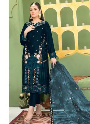 teal blue velvet pakistani straight suit for women 1