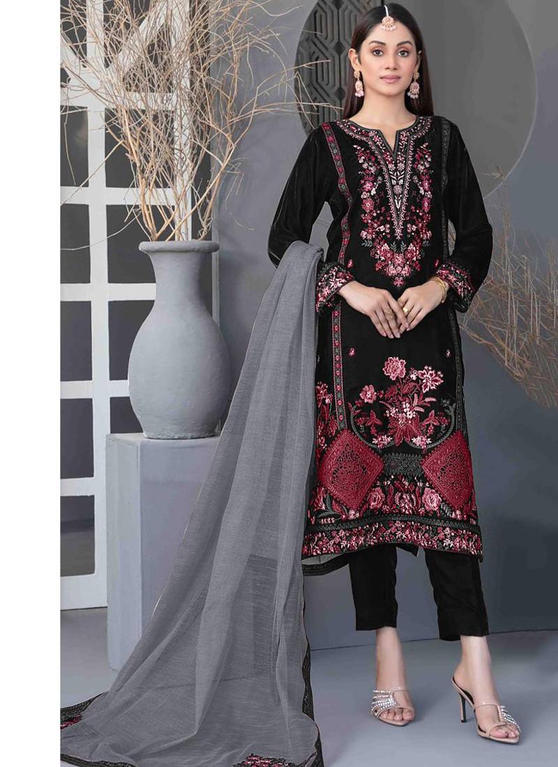 Black velvet straight suit for women 
