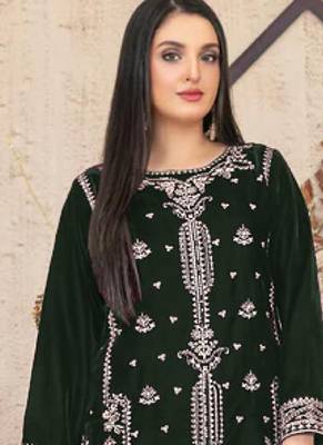 green velvet straight suit for women 2