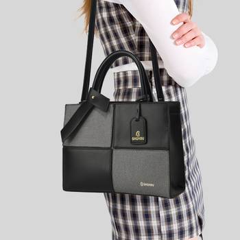 Handbag, detachable sling strap 1