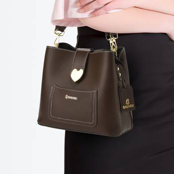 Handbag, detachable sling strap 2