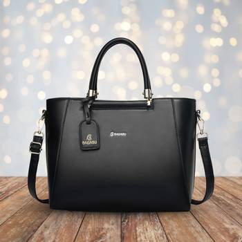 Handbag, detachable sling strap 1
