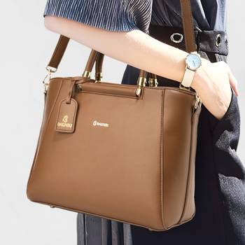 Handbag, detachable sling strap 2