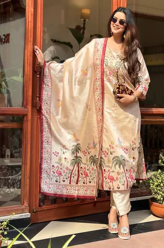 Cream women kurta pant dupatta set