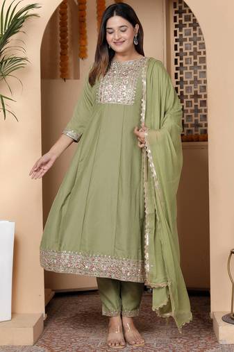 Pista women kurta pant dupatta set