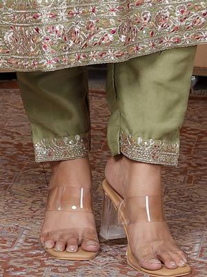 Pista women kurta pant dupatta set 4