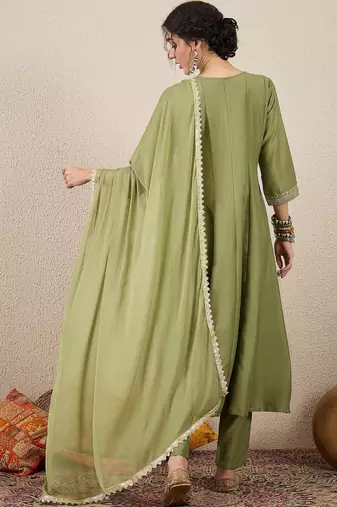 Pista women kurta pant dupatta set