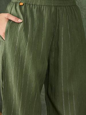 Mehndi women kurta pant set 4