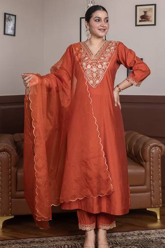 Peach women kurta pant dupatta set