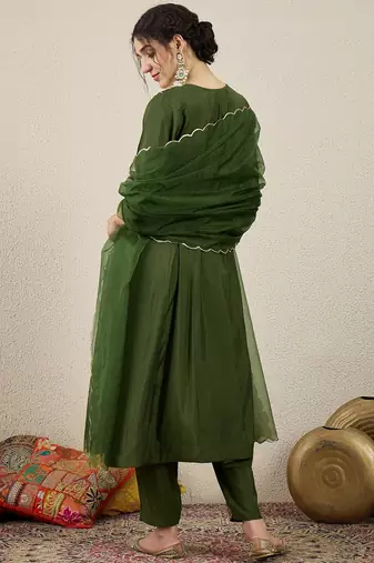 Mehndi women kurta pant dupatta set