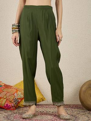 Mehndi women kurta pant dupatta set 4
