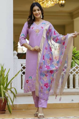 Lavender women kurta pant dupatta set