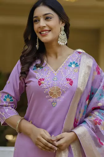 Lavender women kurta pant dupatta set