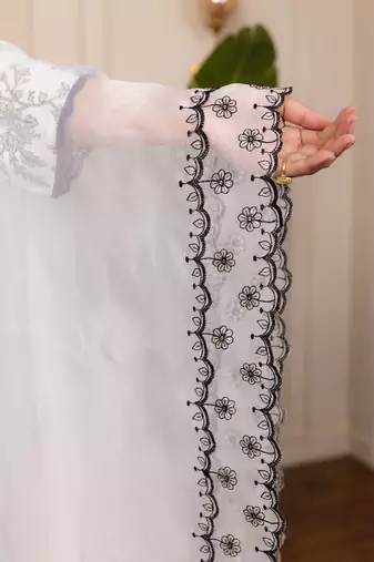 Cream women kurta pant dupatta set
