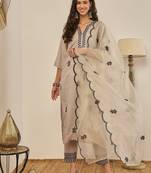 Grey women kurta pant dupatta set
