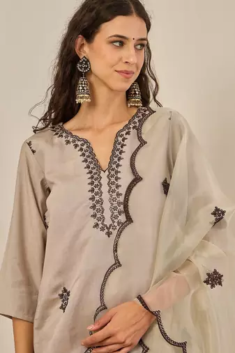 Grey women kurta pant dupatta set