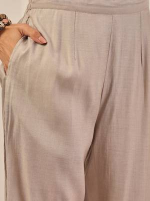 Grey women kurta pant dupatta set 4