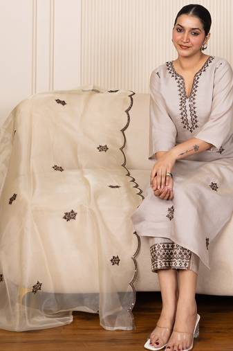Grey women kurta pant dupatta set