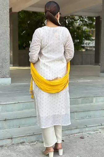 White women kurta pant dupatta set