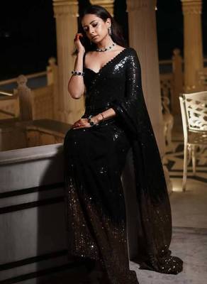 Black georgette sequin worked saree with blouse 4