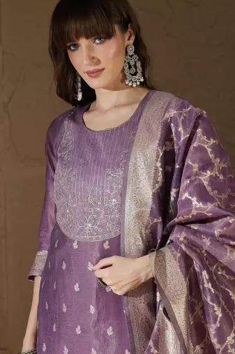 Purple women kurta pant dupatta set