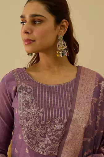 Purple women kurta pant dupatta set