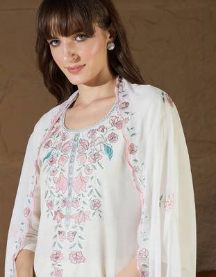 White women kurta pant dupatta set 3