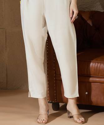 White women kurta pant dupatta set 4