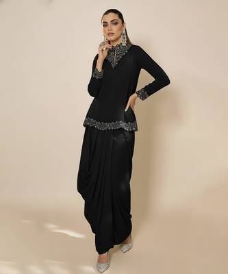 Black embroidered georgette kurta set 1