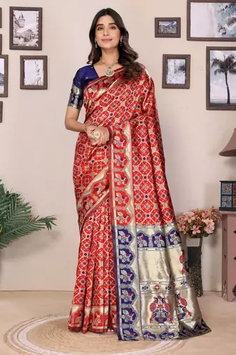 Red silk blend banarasi saree with blouse