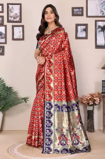 Red silk blend banarasi saree with blouse