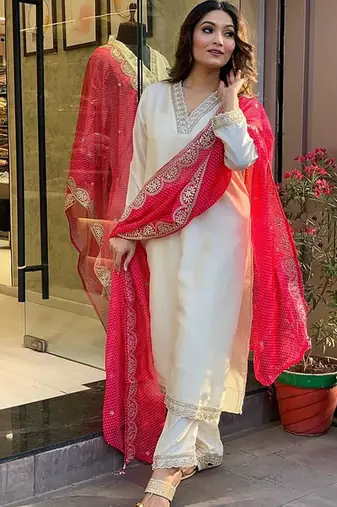 Off white viscose plain sttiched straight suit