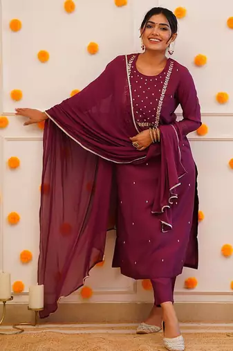 Rayon embroidered kurta set in wine