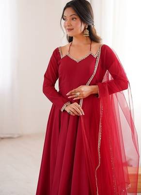 Women red ethnic anarkali kurta set for festive & wedding wear 4