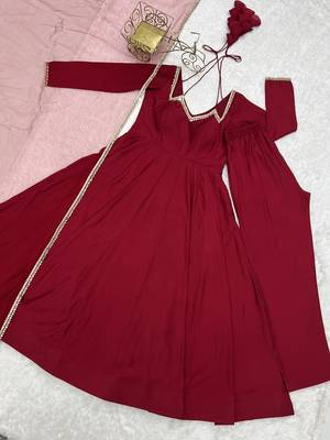Women red ethnic anarkali kurta set for festive & wedding wear 5
