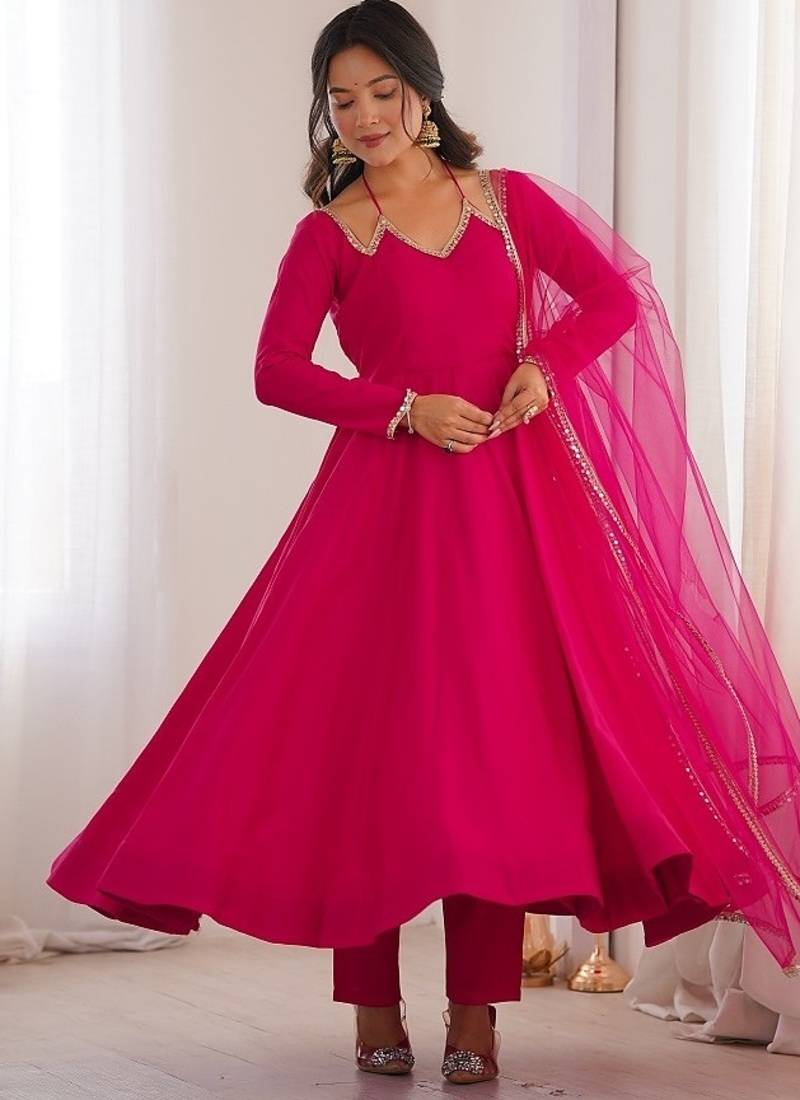 Women ranipink ethnic anarkali kurta set for festive & wedding wear