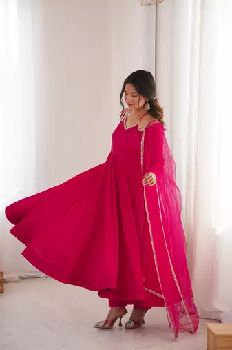 Women ranipink ethnic anarkali kurta set for festive & wedding wear