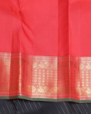Black and pinkish red pure zari silk saree 4